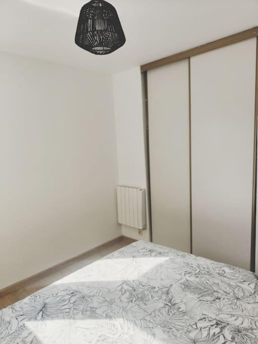 Beau Duplex Familial Avec Jardin Cloture Apartment Douvaine Luaran gambar